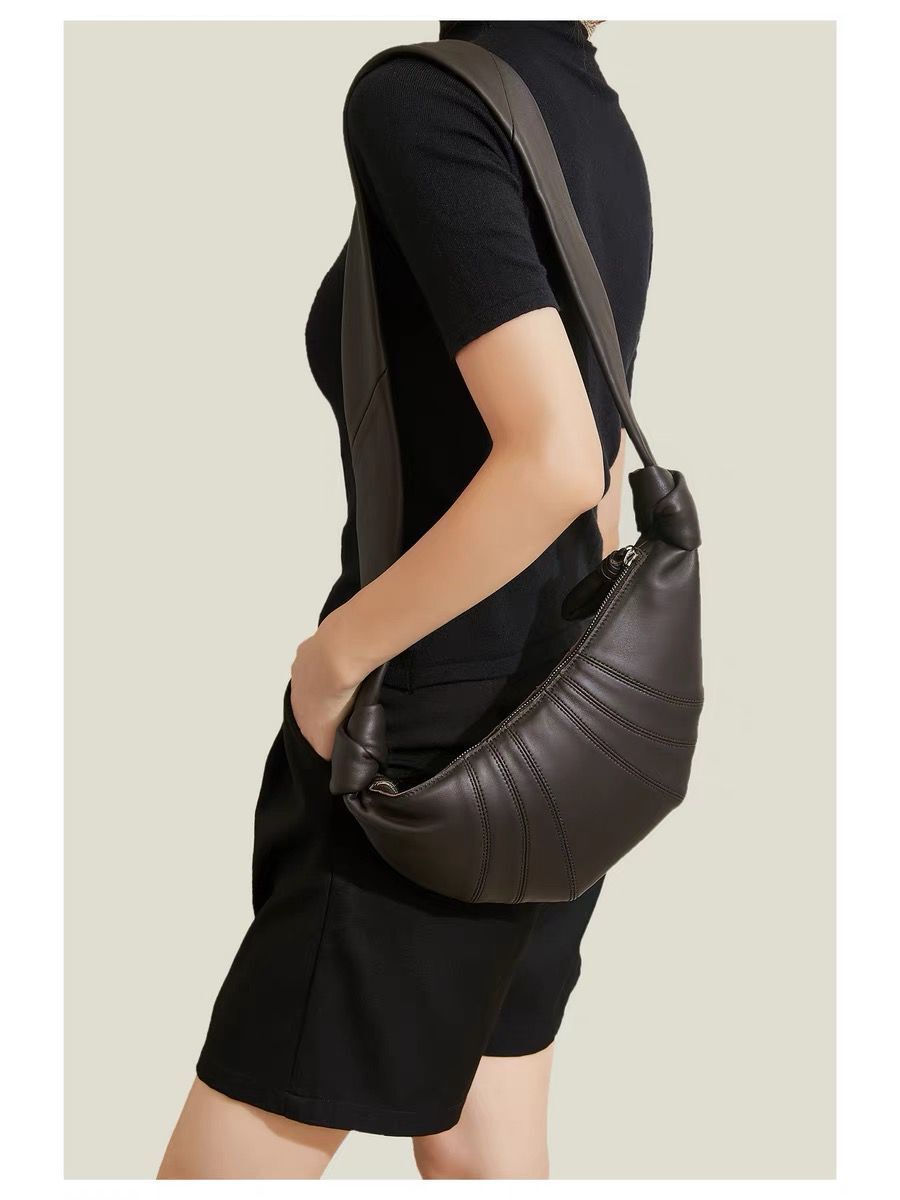 Sheepskin solid color luxury handbag winter new unisex style designer bag cow horn bag genuine leather women's shoulder crossbody bag