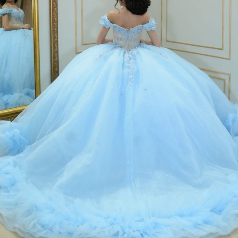 Sky Blue Shiny Quinceanera Dresses Off Shoulder Ball Gown Sweet 16 Dress Beading Glower Tiered Tull Birthday Party Vestidos 15 De Anos