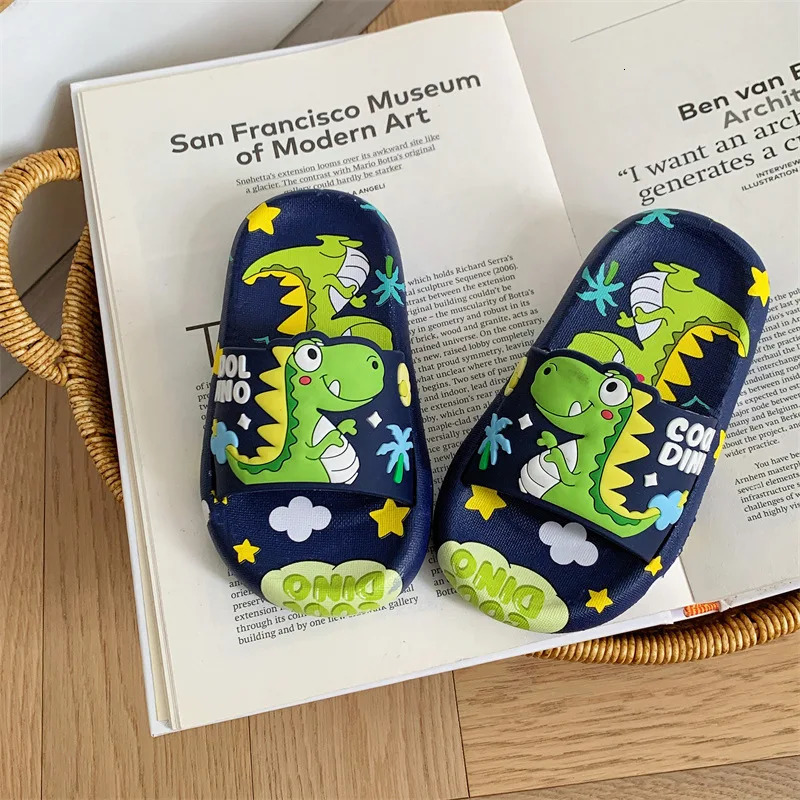 Childrens summer slider baby girl cute cartoon dinosaur anti slip soft bottom bath slider indoor bath childrens beach sandals 250409