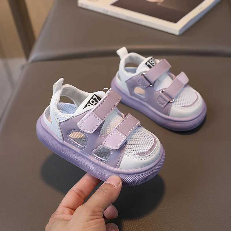 Childrens sandals boys girls childrens mesh sports shoes non slip soft soled childrens shoes summer breathable baby shoes Z250410