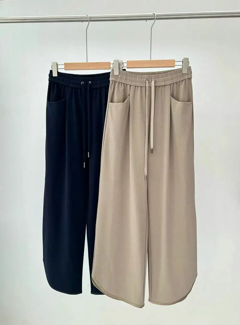 25 Autumn and Winter BC Style Combed Cotton Sweatshirt suit Zipper Belt Jacket with Trousers TwoPiece Set for Women 251110