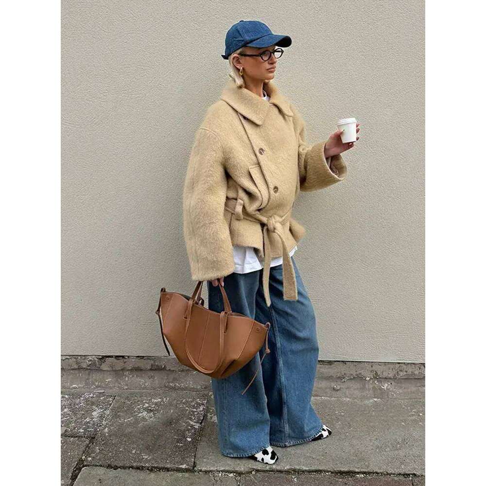 2025 Retro Side Buttons Plush Short Coat Women Elegant Solid Lapel Tweed Coats With Belt Lady Winter Chic Classic Street Outwear