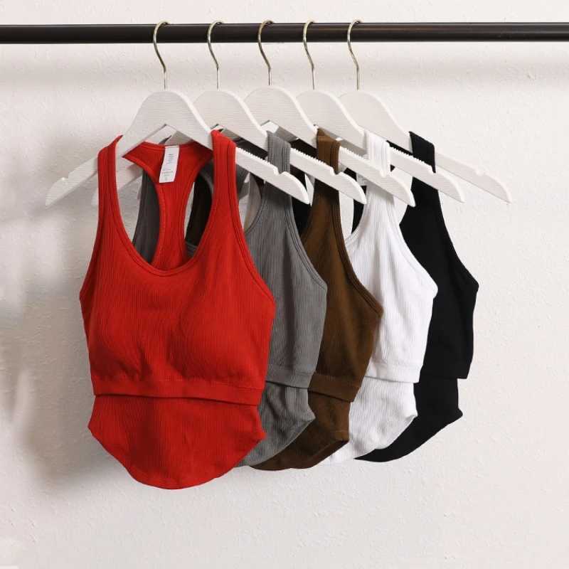2024 new backless sports top womens sleeveless shirt padded sports yoga vestXJ250410