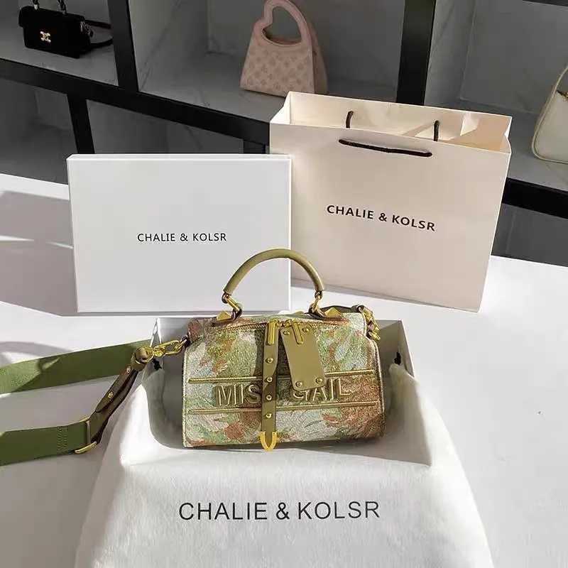 Light luxury brand womens handbag 2025 new embroidered Boston versatile high-end lightweight single shoulder crossbody pillow K251110