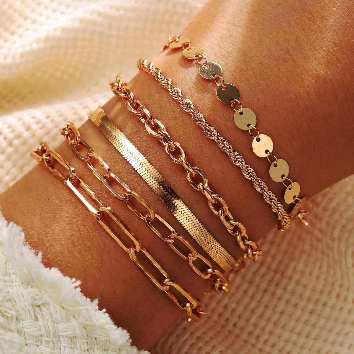 6pcs/set Exquisite Gold Color Cuban Chain Bracelets Set for Women Vintage Chic European And American Bracelet Daily Wear JewelryT251110