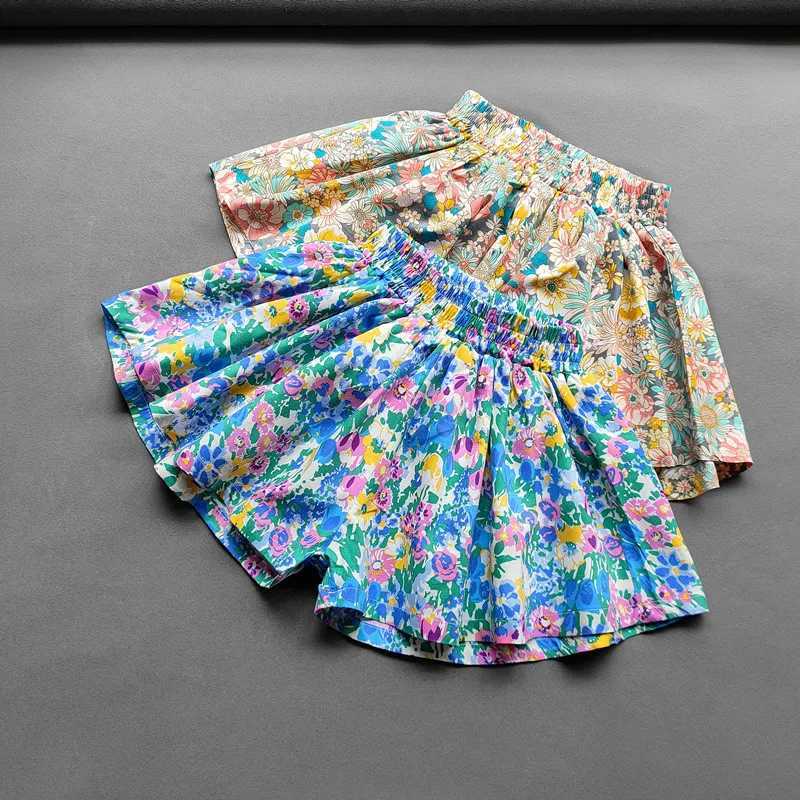 Baby girl flower Culottes summer sweet fashion childrens flower wide leg hot pants childrens mini shorts Z250410