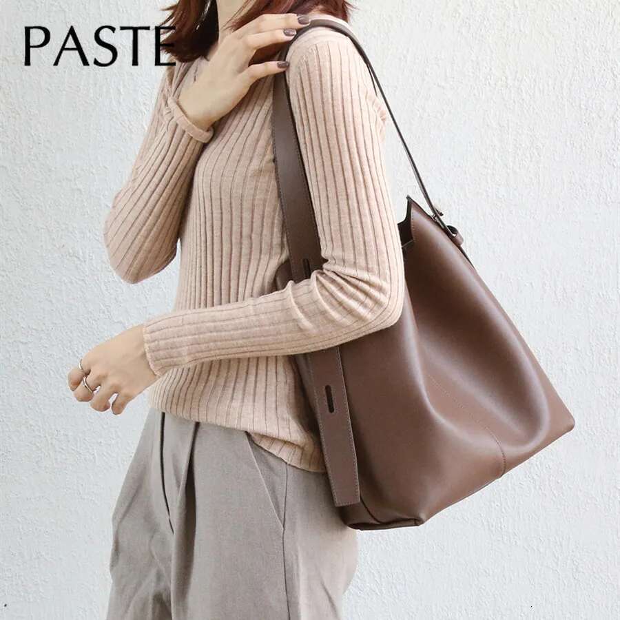 Simple Adjustable Handle Office Clerk Shoulder Cowhide Leather Women's Handbag Brown Large High Quality Daily Bucket Bag