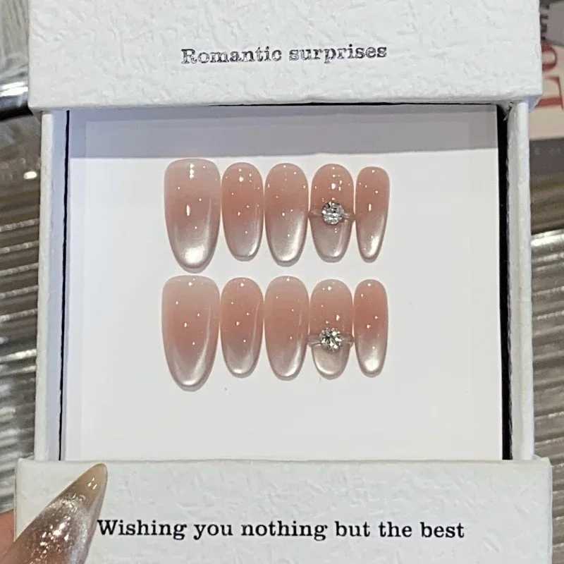 0pcs Cat Eye French Short Almond Handmade Fake Nails with Diamond Decorative Design Simple and Fashionable Pressing Fake Nails W250410