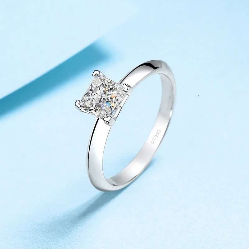Square Diamond VVS1 1/2 Carat Moissanite Engagement Ring for Women Fine Jewelry Female PT950 Platinum Ring Original Certified