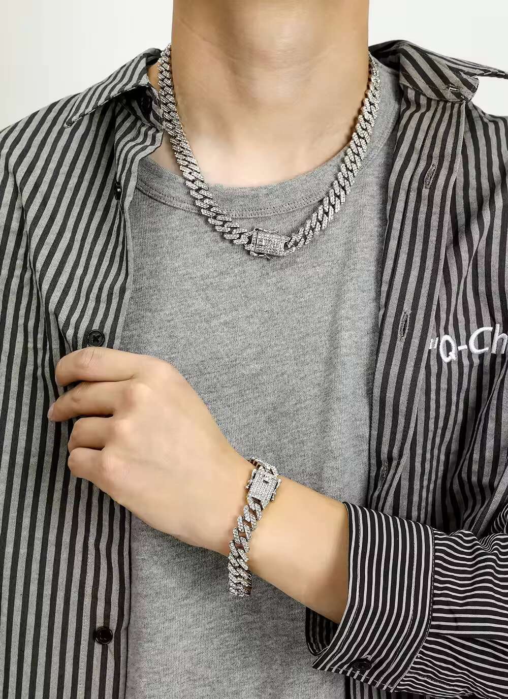 Factory Stock Iced Out Alloy with Two Row Bg Rhie Hip Hop 12mm Width Cuban Chain Bracelet