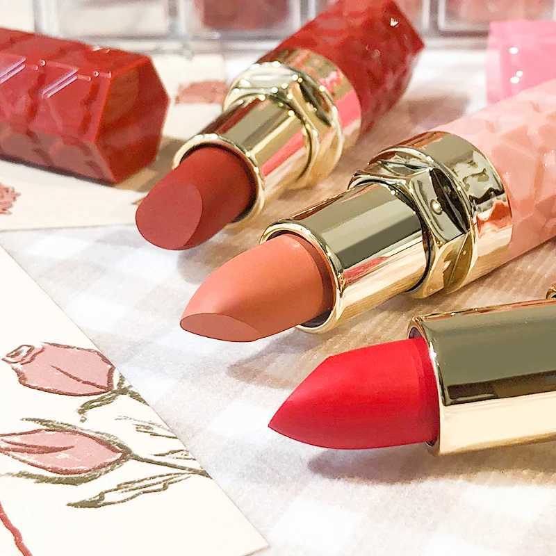 Matte Lipstick 18-Color Long-Lasting Non-Stick Cup Fade-Resistant Velvety Texture Luxurious Hydrating Lip Makeup For All-DT251110