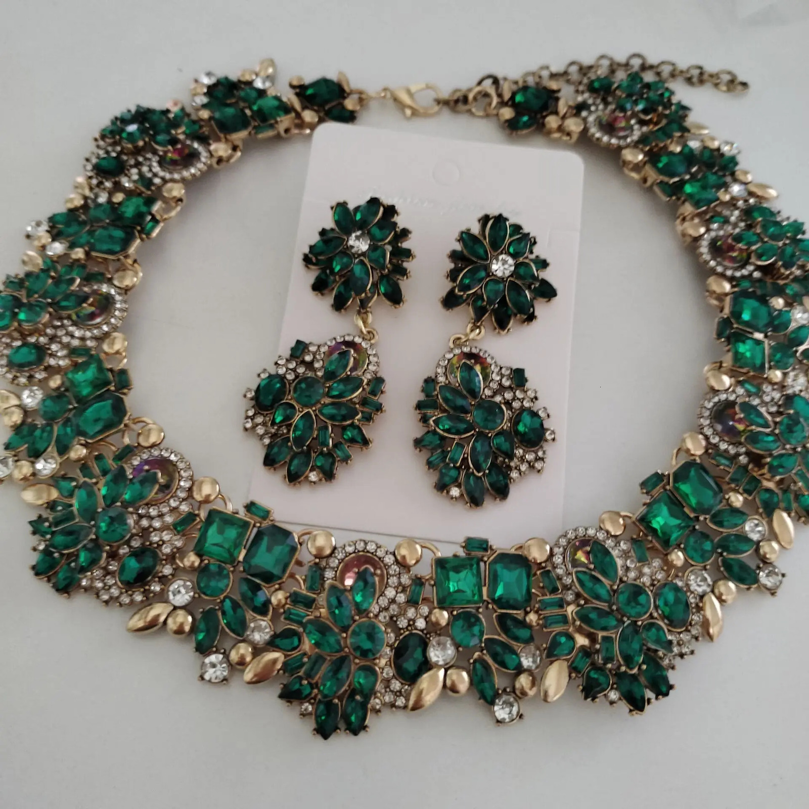 2025 Fashion Green Crystal Rhinestone Large Collar Big Choker Necklace Women Statement Indian Necklace Wedding Jewelry 250409