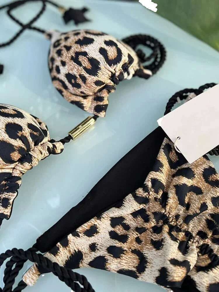 Sexy women's triangle bikini solid color two-piece set thong swimsuit beachwear