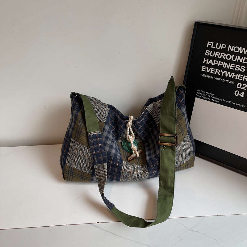 Women Handbag Autumn Winter Woolen New Vintage Versatile Plaid Shoulder Lazy Style Casual Lightweight Crossbody Bag Trendy