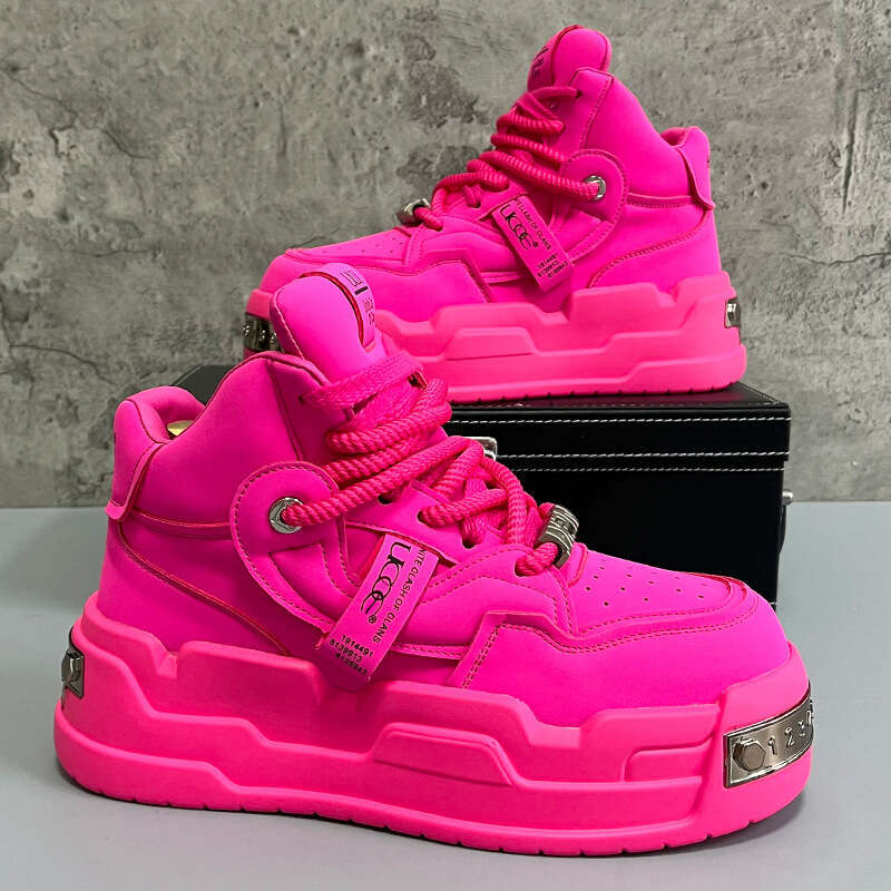 2025 High-End Casual Men's Simple Solid Color White Shoes Leather Soft Sole Comfortable Lightweight Sneakers