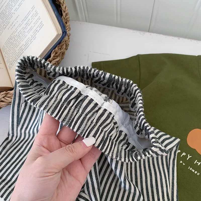 2024 Summer Childrens Sports Shorts Boys and Girls Striped Shorts Loose Children Trouser Fashion Childrens Casual Shorts Baby Clothing Z250410