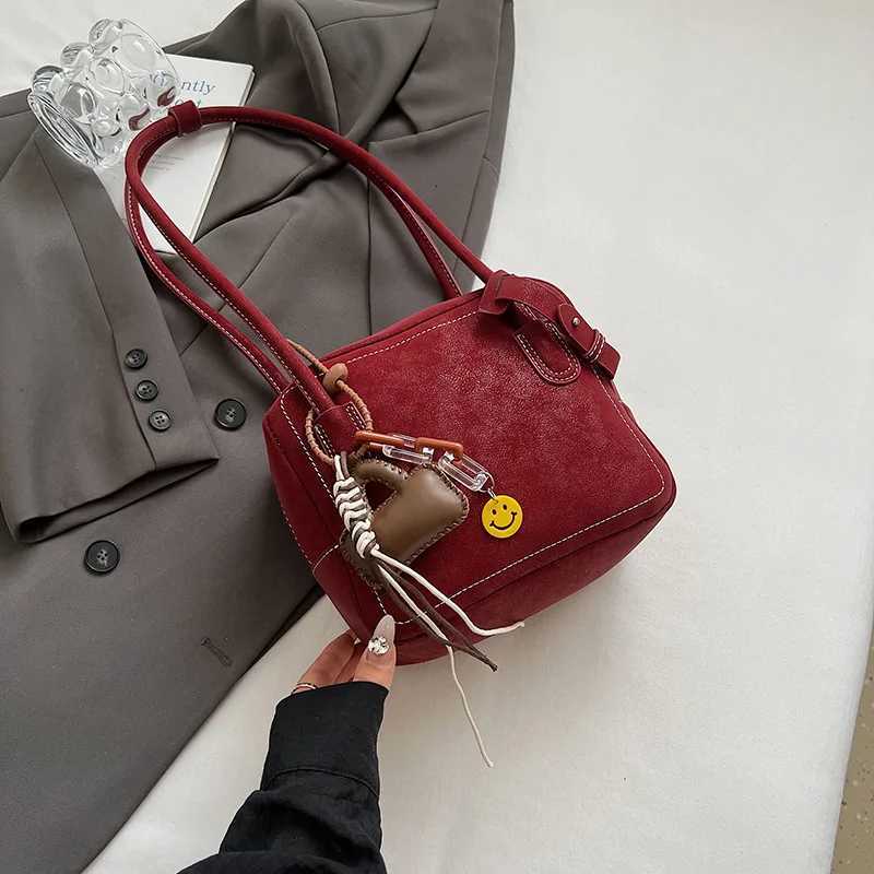 Ladys handbag vintage commuter bag Ladys versatile shoulder bag handbag underarm bowling bag K251110