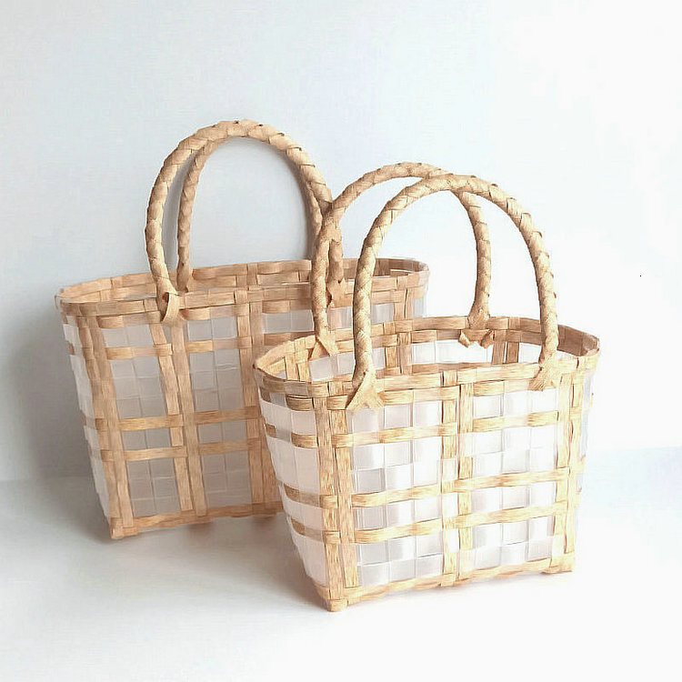Free Shipping New Designer Bag Transparent Jelly Portable Beach Bag New Plastic Woven Tote Bag Casual Outdoor Bag Beach Bag