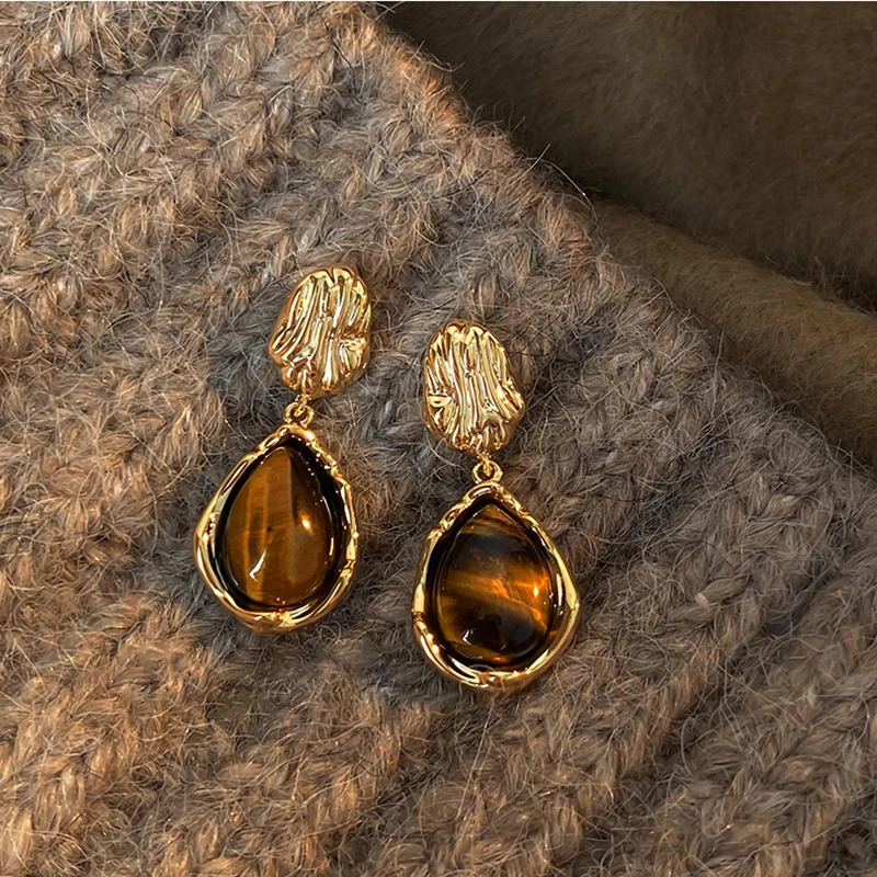 Vintage Brown Resin Tiger Eye Stone Dangle Earrings for Women Fashion Silver Needle Earring Personality Melard Color Jewelry 250409