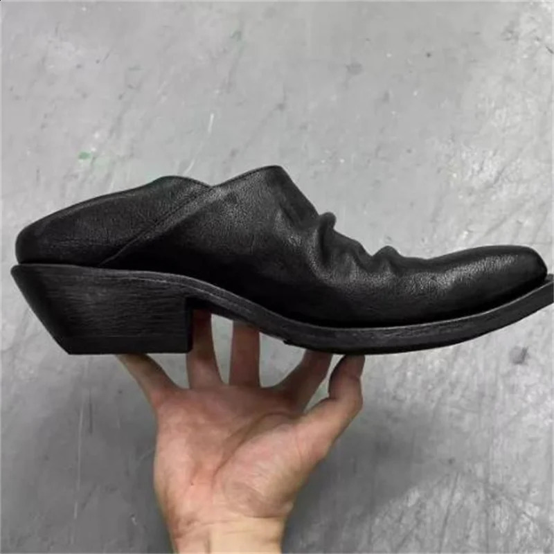 Pleated Shoes for Mens Pointed Toes Chunky High Heels Male Loafers Sewing Lines Chassure Hommes Shallow Tacones Solid Zapatos 251106