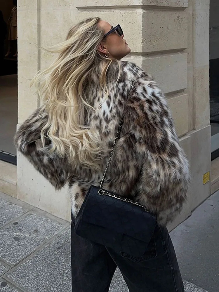 Winter Animal Leopard Printed Faux Fur Jacket For Women y Y2K Long Sleeve Warmth Coats Lady High Street Chic Outerwear 251110