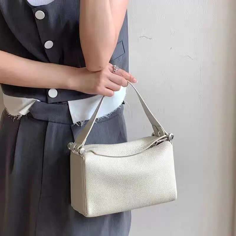 New Beige Color Wide Strap Pillow Tote Genuine Cow Leather Women Handbag Big High-End Commuter Crossbody Bag