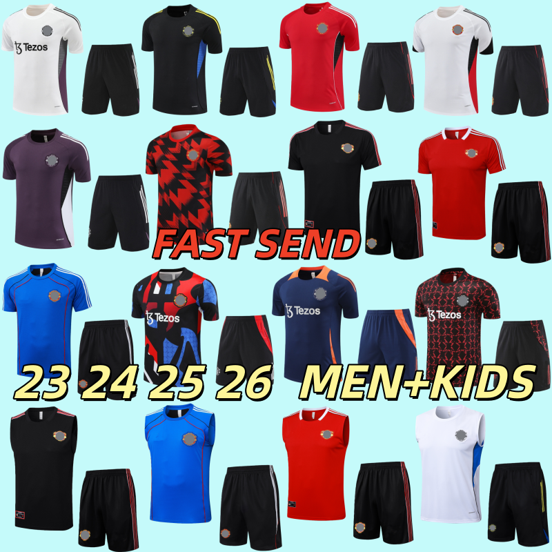 25 26 27 ManUnited Training Tracksuit Short Sleeve GARNACHO HOJLUND MARTINEZ CASEMIRO B. FERNANDES 2025 2026 Men kids Kit