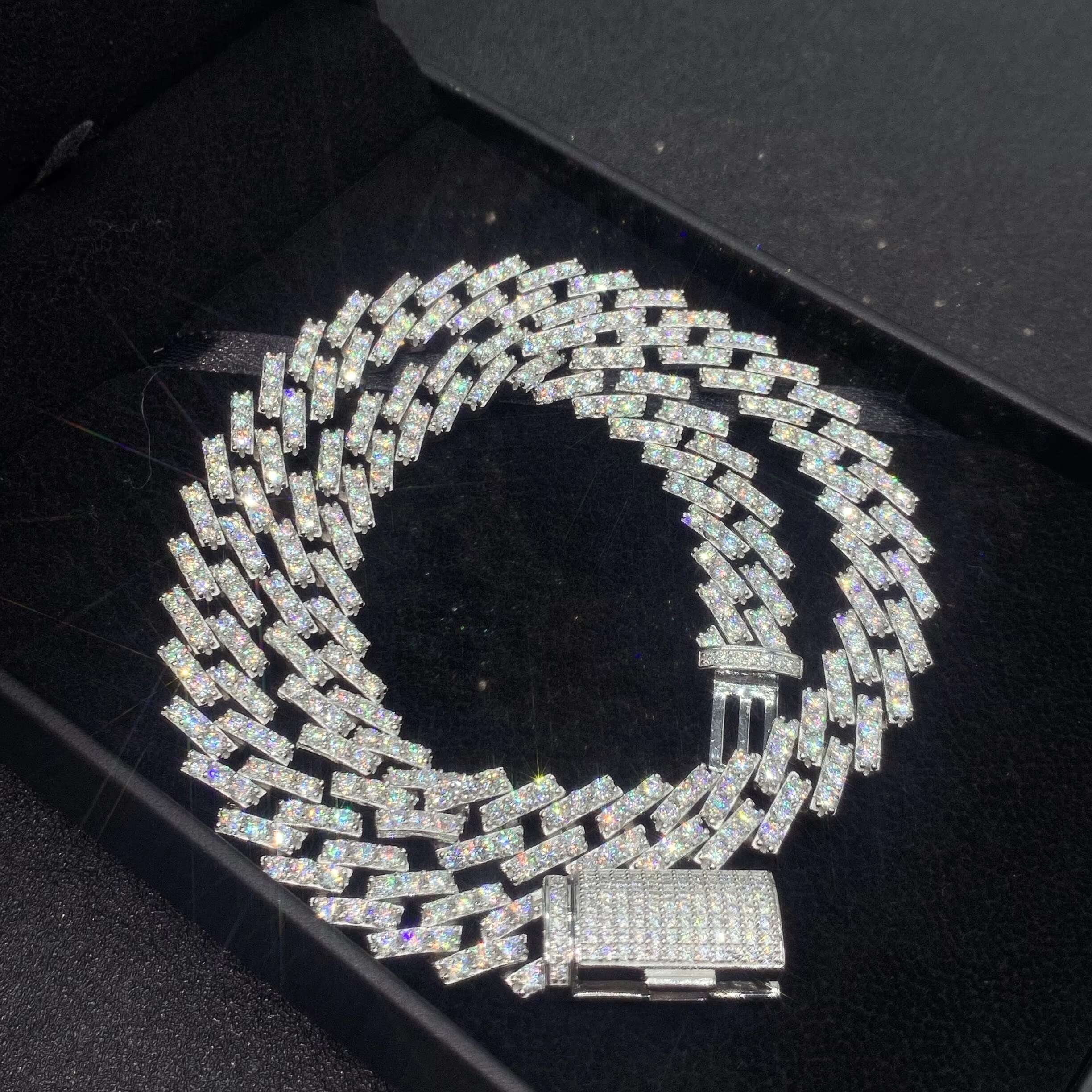 Pass Diamond Tester 8mm 10mm Hiphop Chain Bling Iced Out Silver Moissanite Cuban Link Chain