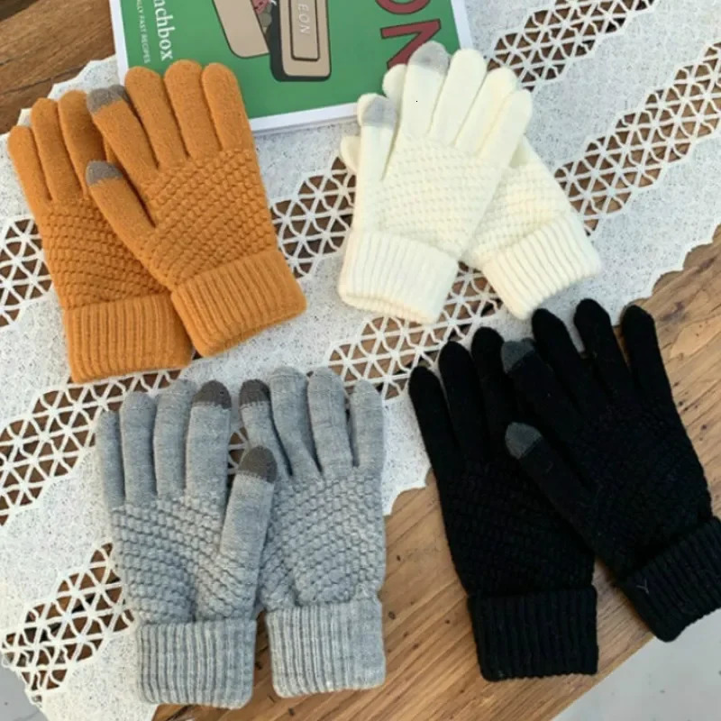 Winter Touch Screen Glove Men Warm Stretch Knit Mittens Wool Full Finger Guantes Female Crochet Luvas Thicken 251106