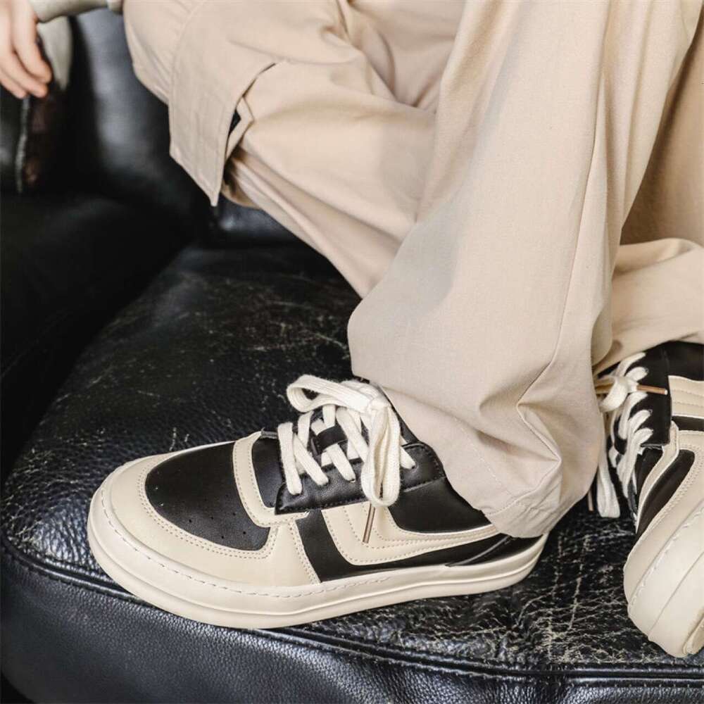 2025 New Black and High Street Sneakers Men's Design Sense Patchwork Thick Sole Sports Casual White Shoes Men X178