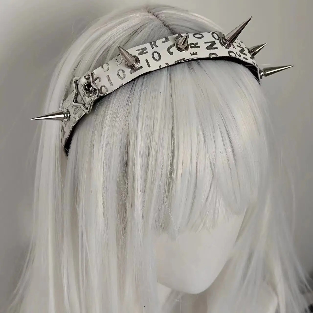 Original Punk Rivet Letter Headwear Spicy Girl Fashion Y2K Hair Accessories Personalized Gothic Headband Hair Pin and Clip 250409