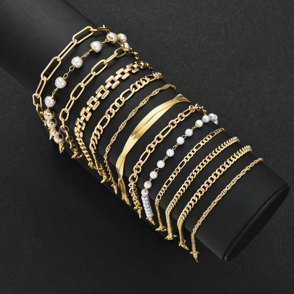 13pcs Fashion Geometric Pearl Bracelet Set for Women Simple Boho Gold Color Twist Smooth Chain Design Bracelets Elegant JewelryT251110