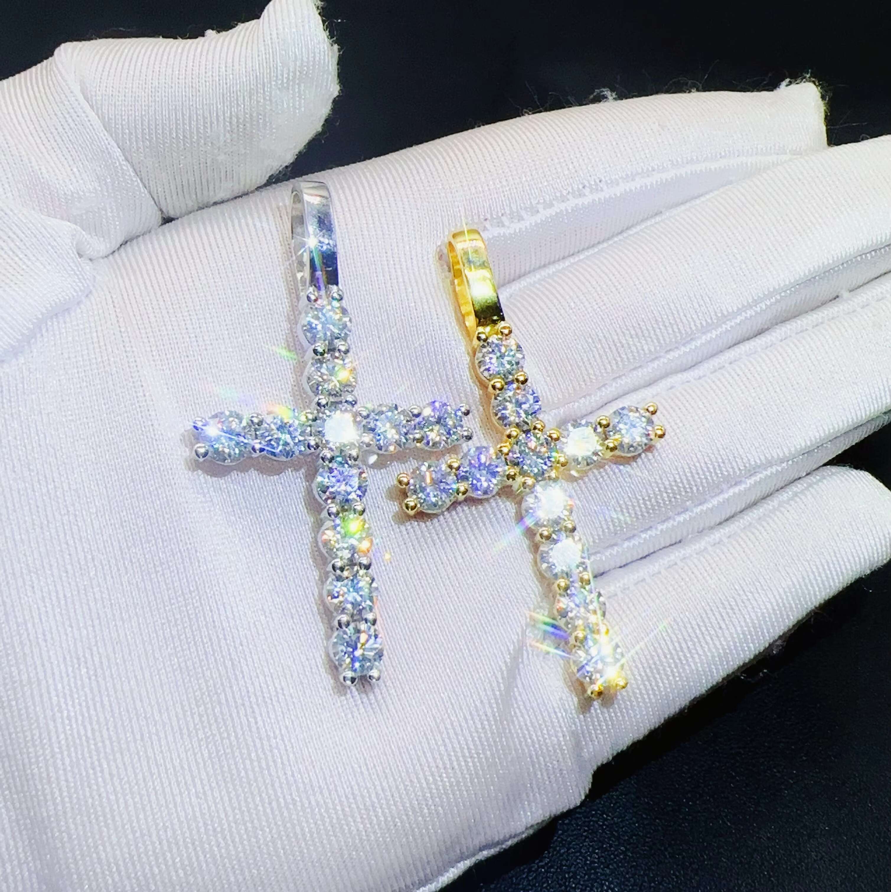 2023 Hot Sale Hip Hop Jewelry VVS Diamond Chain Men Women Necklace Pass Tester Iced Out Custom Cross Pendant