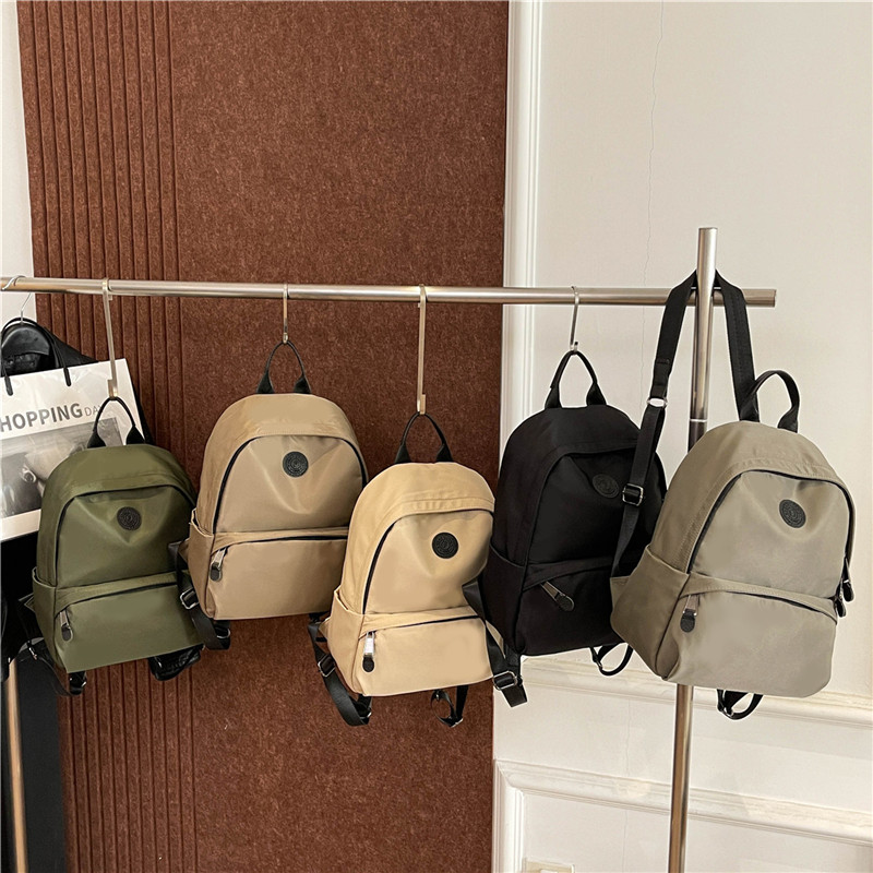 Stylish Mini Travel Bag with Multiple Compartments - Perfect Fit All Essentials