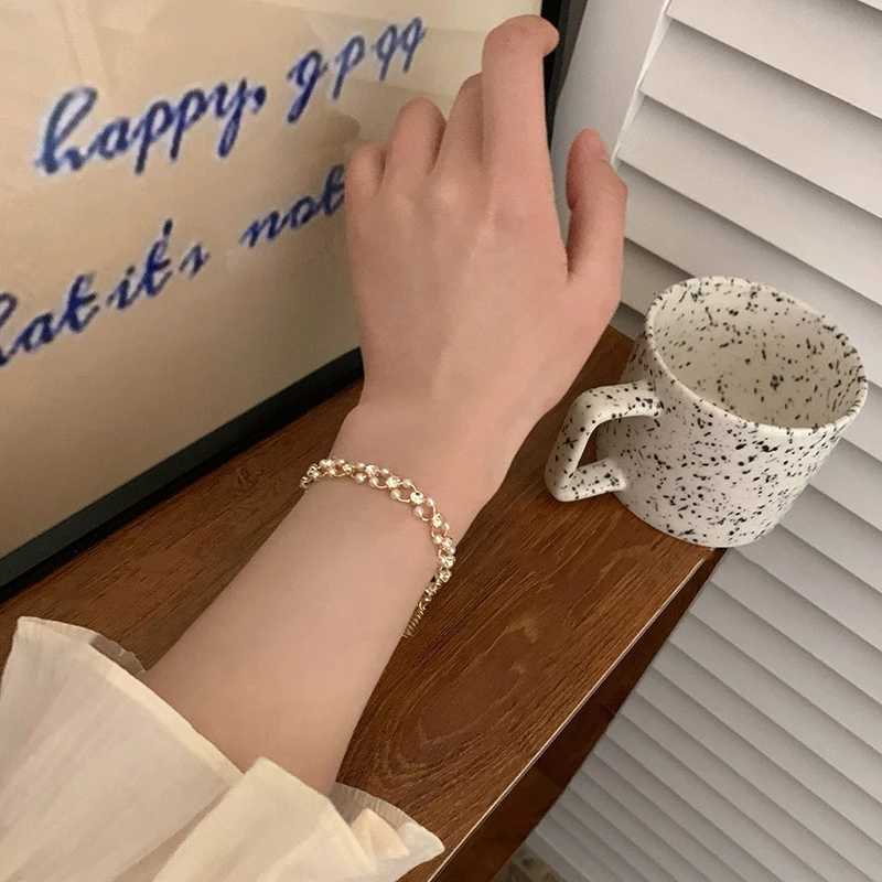 Korean Womens Elegant Rhinestone Bracelet New Fashion Exquisite Zircon Pearl Bracelet 2023 Fashion Leisure Party Jewelry GiftsT251110