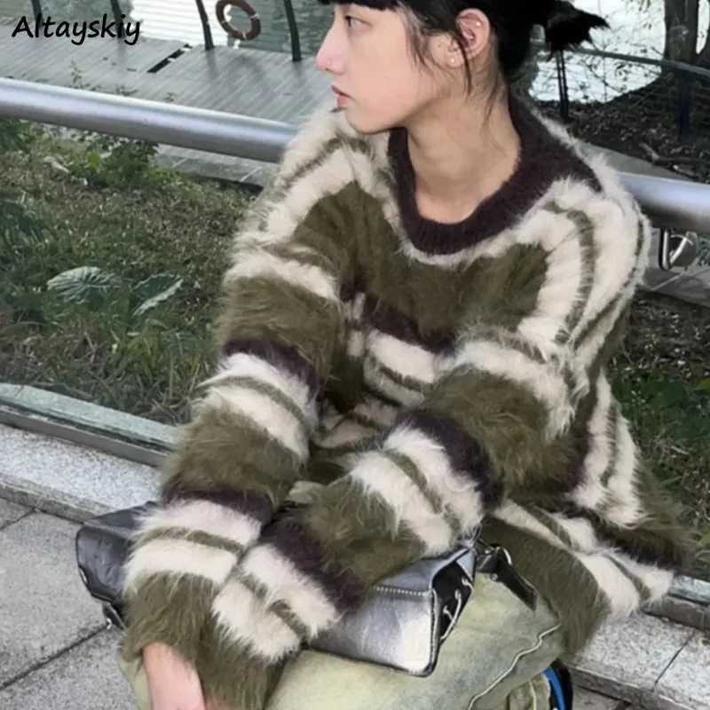 Fashion Pullovers Women Long Sleeve Ulzzang Striped Chic Young Korean Style Vintage Autumn Winter O-neck Soft Warm College High Street Y251110