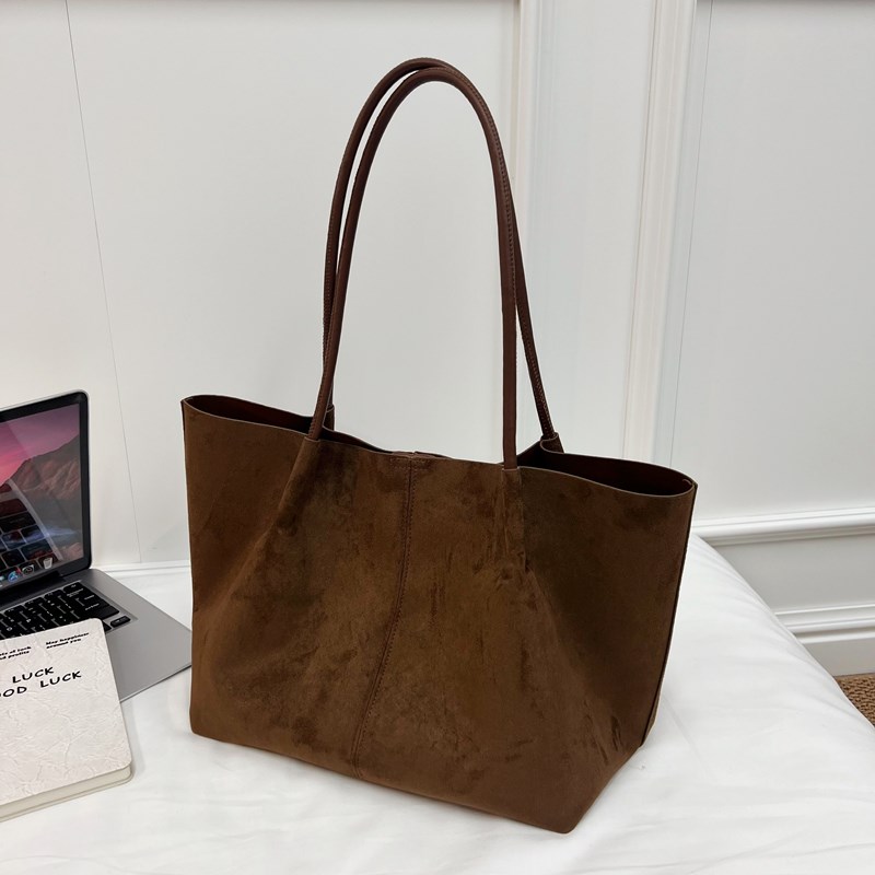 2025 Summer Women's Retro High end Wide Shoulder Bag, Casual Versatile Crossbody Bag, High end Commuting Leisure Bag, Shopping Bag, Versatile Wom