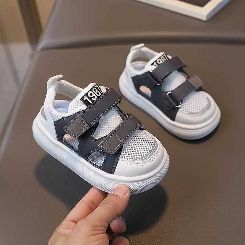 Childrens sandals boys girls childrens mesh sports shoes non slip soft soled childrens shoes summer breathable baby shoes Z250410