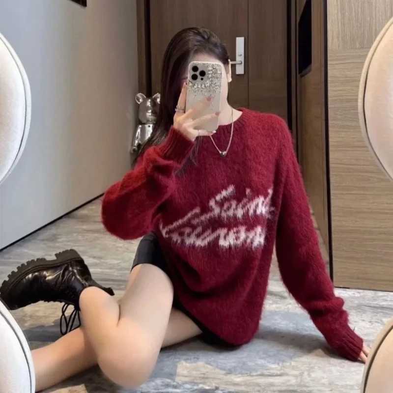 Fashion 2025 Winter Women Monogram Jacquard Knitted Crew Neck Sweater with Graffiti Pullovers Long Sleeves Jumpers Autumn Woman Clothing Y251110