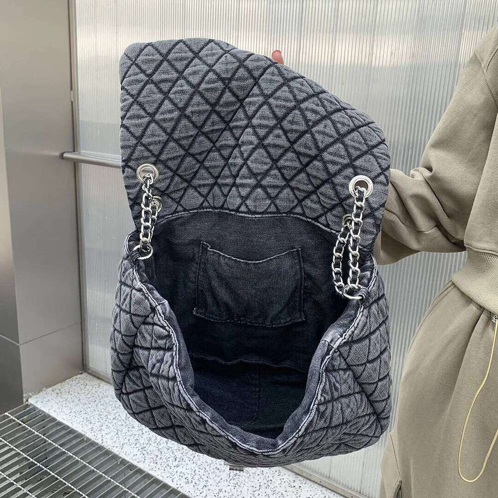 designer bag tote bag Embroidered lattice wash cloth large capacity leisure shoulder rhombus middle chain crossbody bag