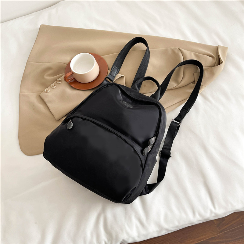 Stylish Mini Travel Bag with Multiple Compartments - Perfect Fit All Essentials