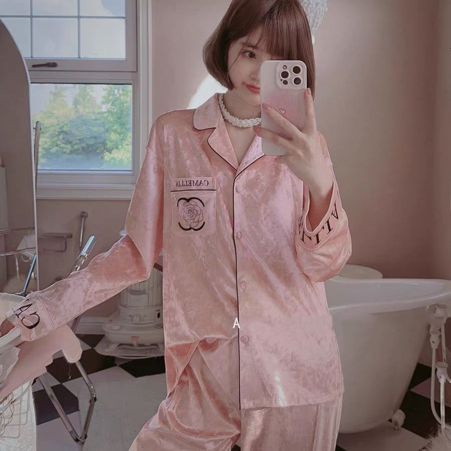 Golden Velvet Pajama Women's Spring and Autumn Designer with Chest Mat New Winter Sexy Internet Red Style Women's Pants Home Clothes Set