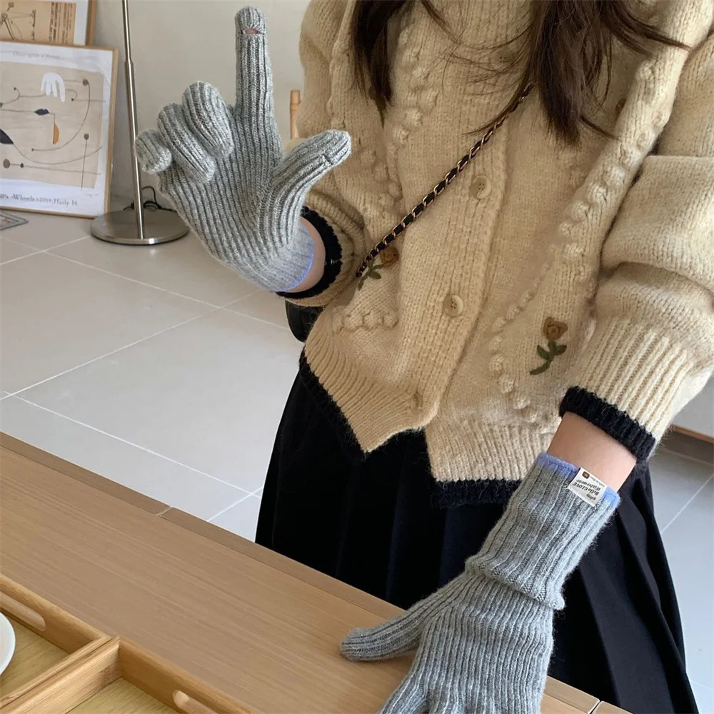 Candy-colored Knitted Gloves Can Touch The Screen Cute Winter Ins Warm Riding Cold-proof Dew Finger Student Wool Gloves 279CM 251106
