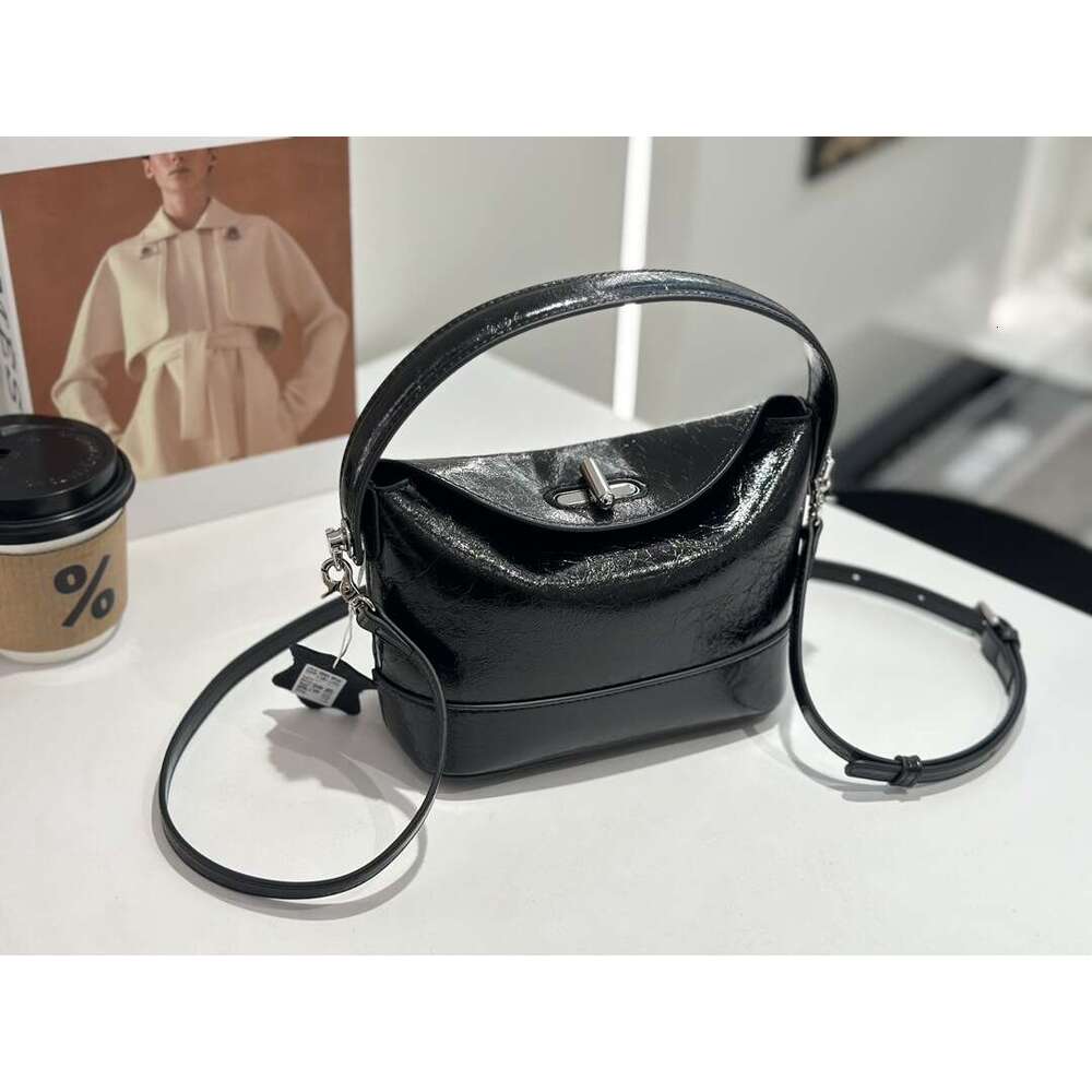 Leather Women S Cross Border Customizable New Pillow Top Layer Cowhide Dumpling Single Shoulder Crossbody Bag High Quality