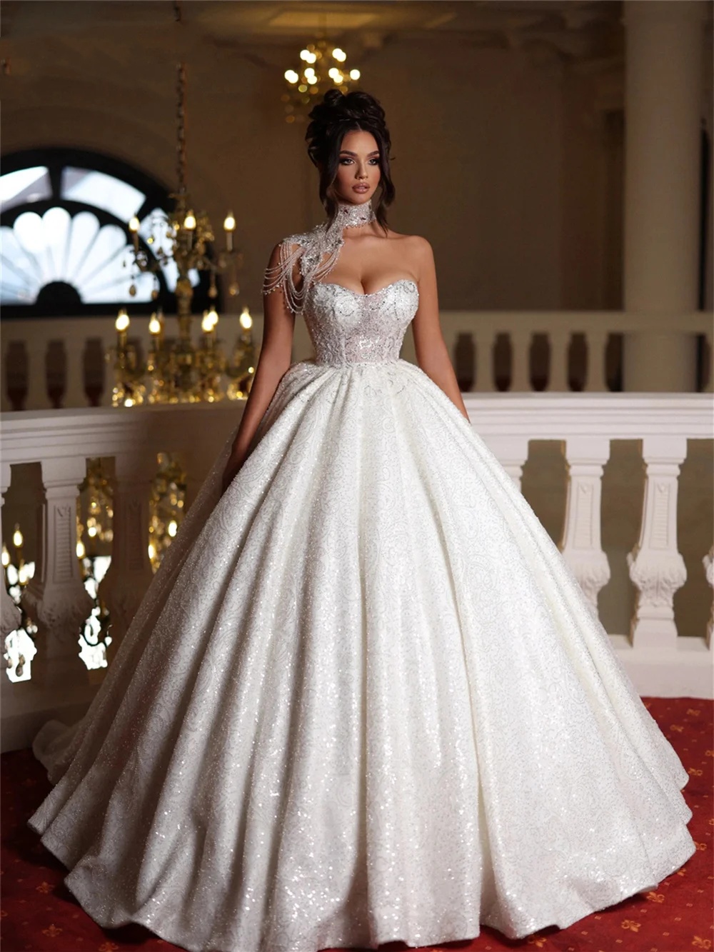 Exquisite Ball Gowns Wedding Dress Strapless Neck Sleeveless Gorgeous Bride Dresses Bling Sequins Beaded Bridal Gown Customized