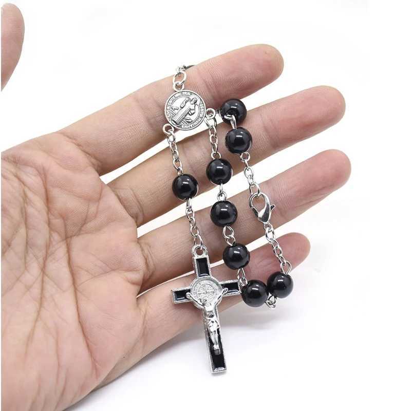 Exquisite Rosary Cross Bracelet Jewelry Black Glass Beads Rosary Bracelet Must-have Item for Catholicism PrayerT251110
