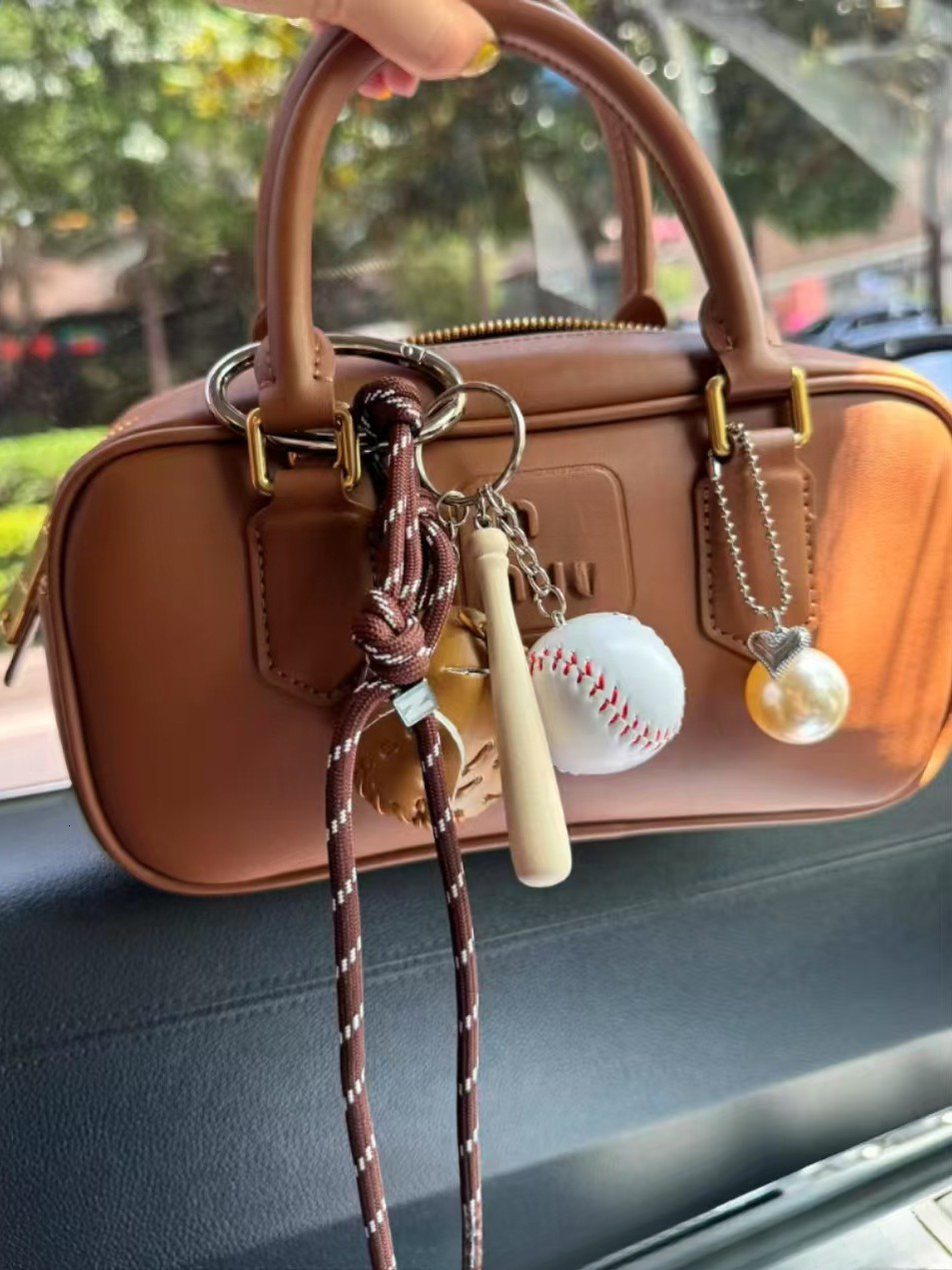 Bestseller Plush Bear Keychain Cute Hanging Decoration Car Keys, Phone, Bags - Adorable Puppy Pendant Gift for Girls & Women ddmytues