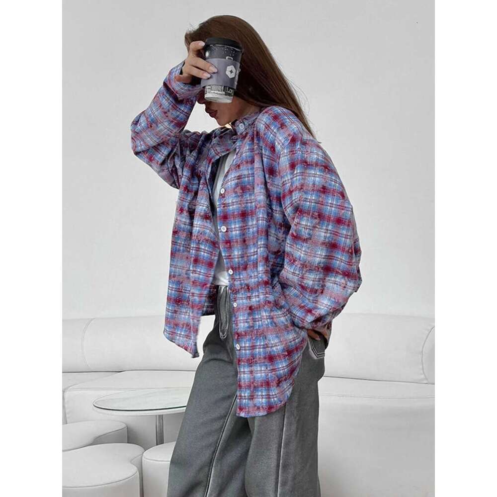 2024 New European and American Retro Plaid Long Sleeve with Unique Design, Loose Casual Shirt Jacket for Women in Spring