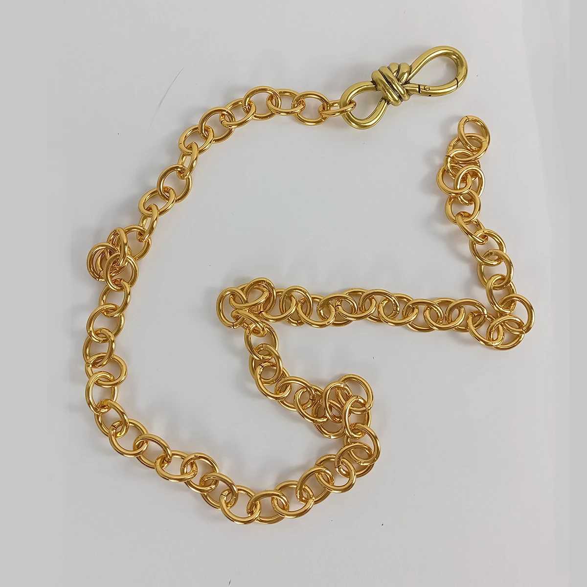 Fashionable gold chain strap suitable for high-quality luxury womens waist punk metal tight corset strap girls dresses adjustable Riem X250410