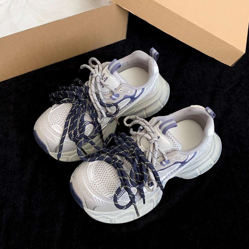 Queen Style Retro Height-Increasing Thick-Soled Shoes Women 2025 New Autumn Casual High-End Soft-Soled Sneakers